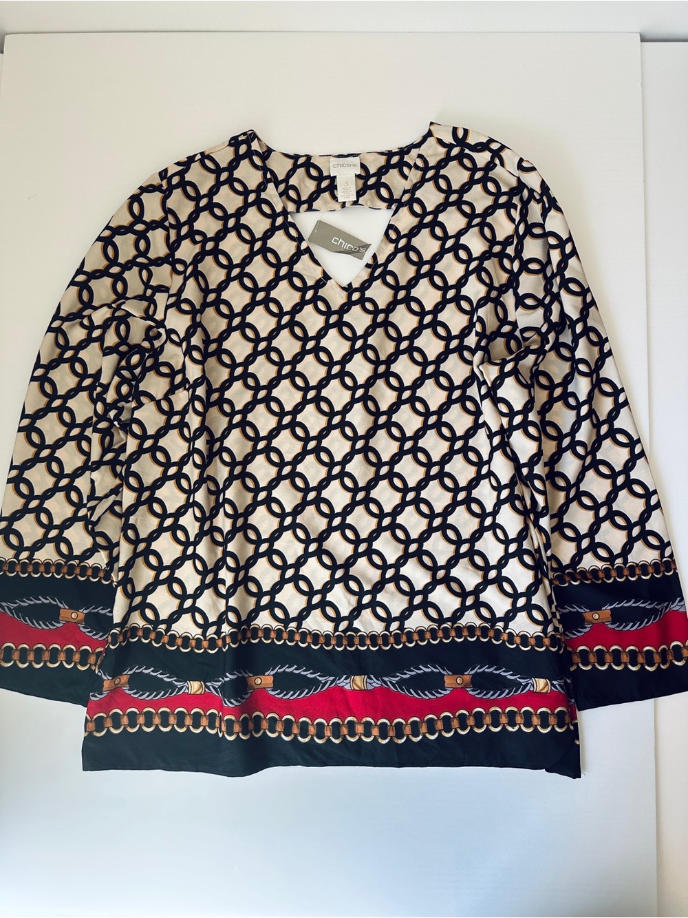 NWT Chicos Size 3 XL Chain Link Print V-Neck Tunic Blouse Black Red Gold Border